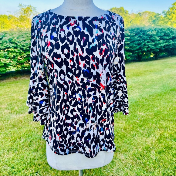 Context for Lord and Taylor Cheetah Bell Sleeve Women's Top - Picture 3 of 16